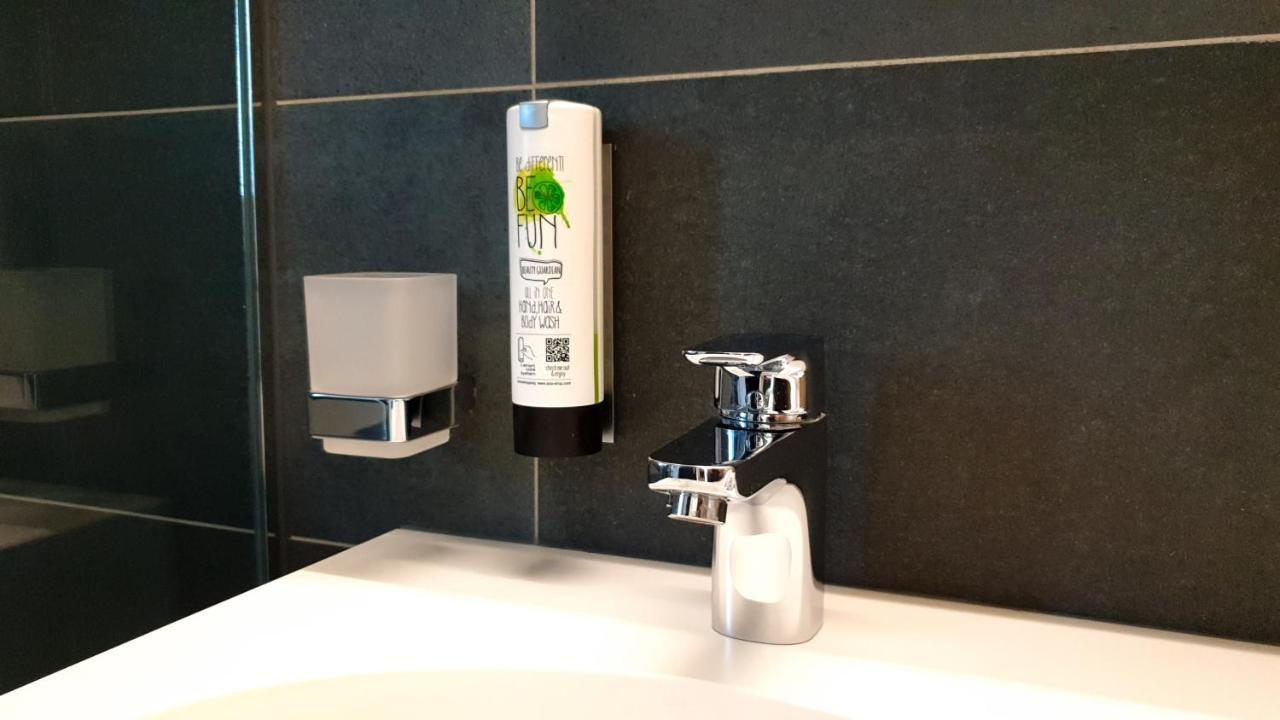 Wue Hotel By Wmm Hotels Kurnach Esterno foto