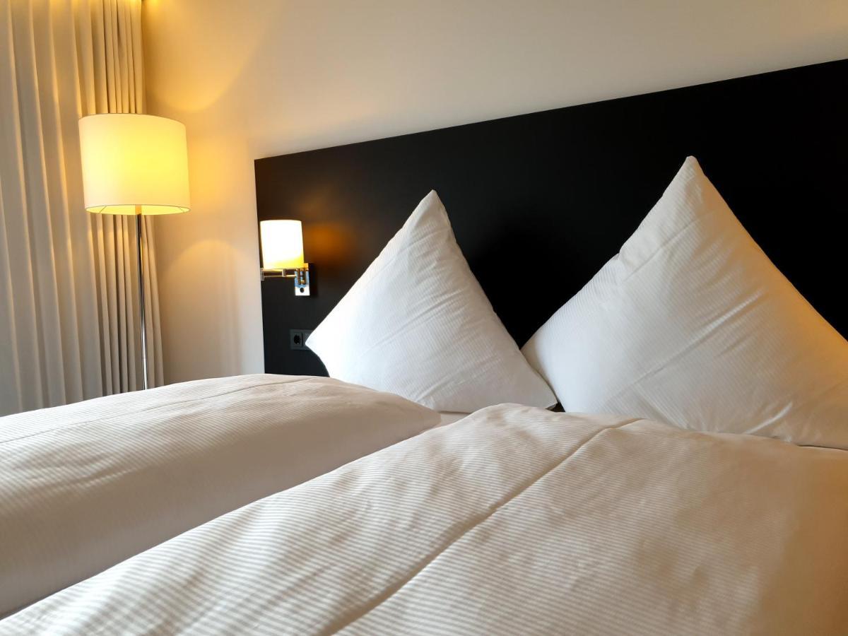 Wue Hotel By Wmm Hotels Kurnach Esterno foto